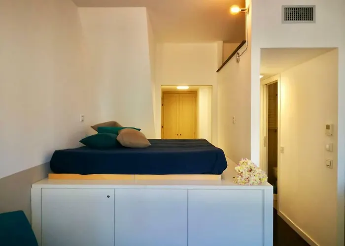 Sguardo Sul Porto 卡莫利